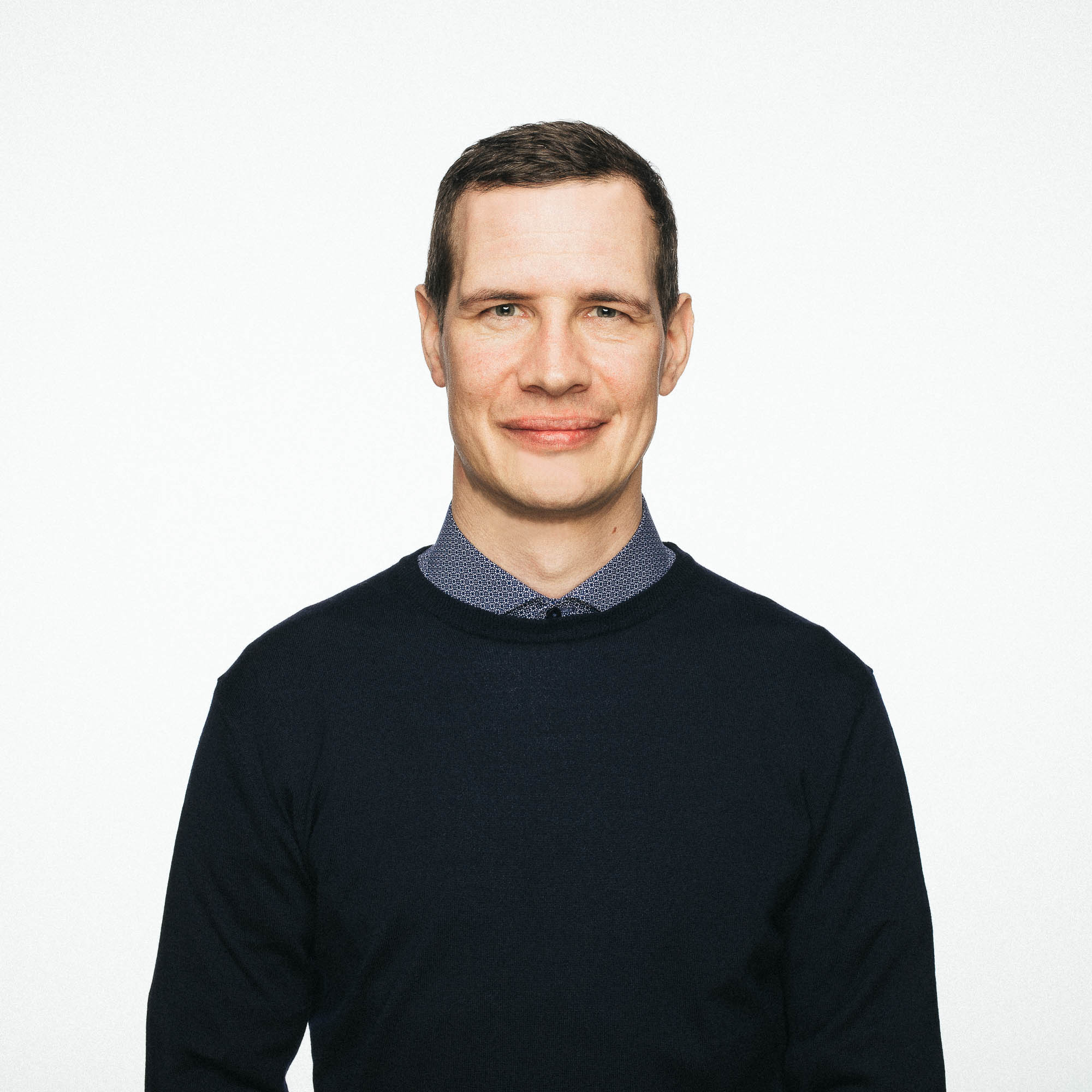 Export x3 Headshoots Adrian05630 Bearbeitet 2 Capture